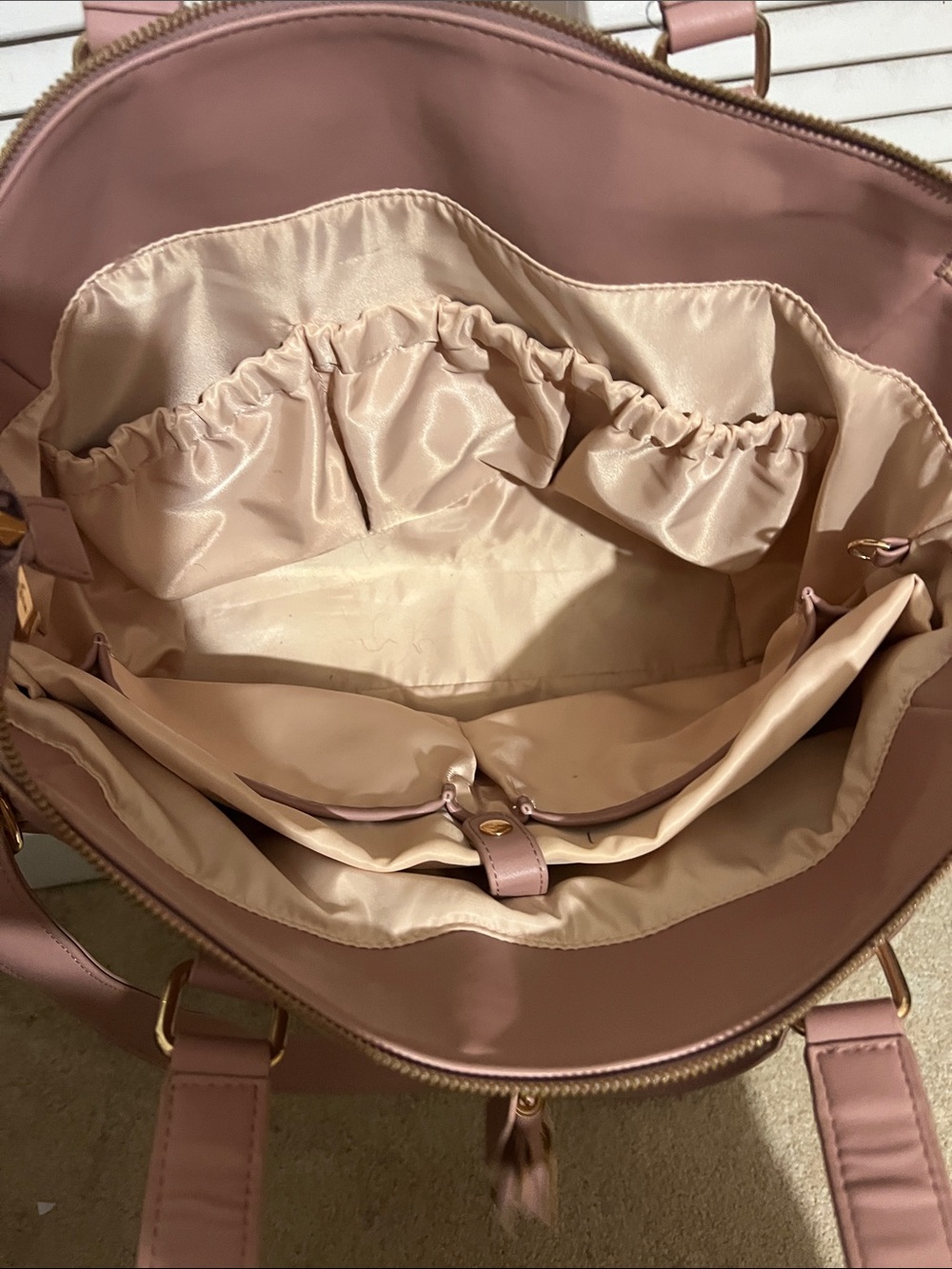 White Elm Rose-Mauve Tote with Tassel Accent - Picture 3 of 11